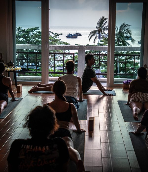 yoga blue chitta koh tao